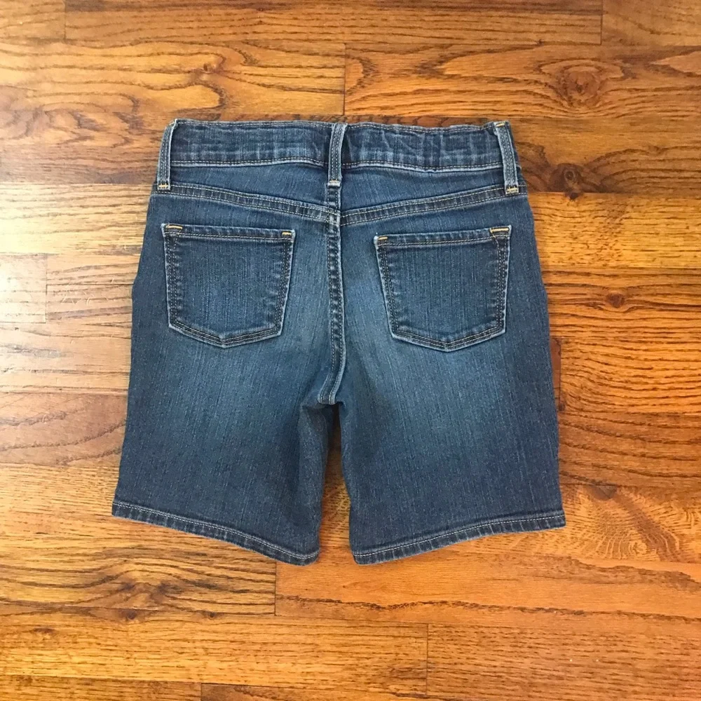 Old Navy Denim Blue Jean Shorts School Uniform Bottoms Girls Small 6 / 7 Regular